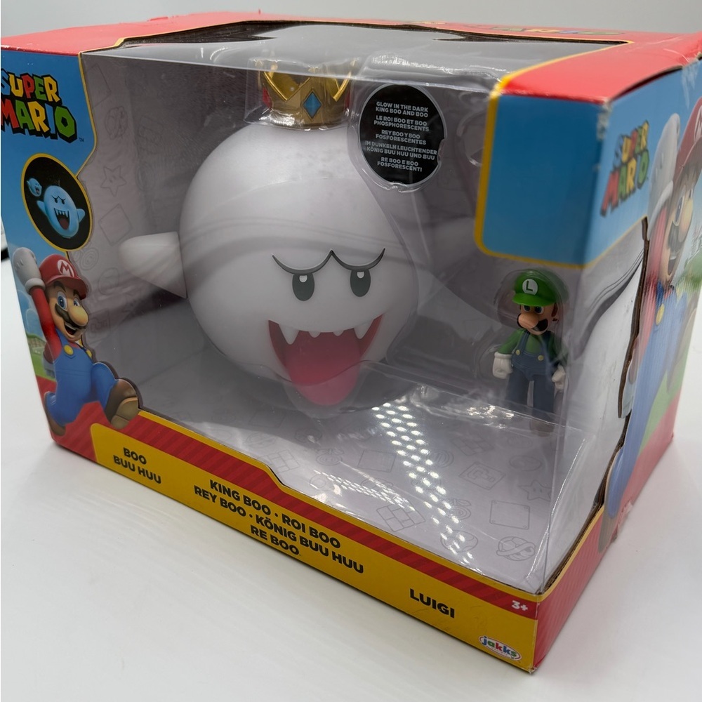 Nintendo King Boo Figure with Luigi Accessory - White & Gold